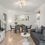 Tia Villa Traù
